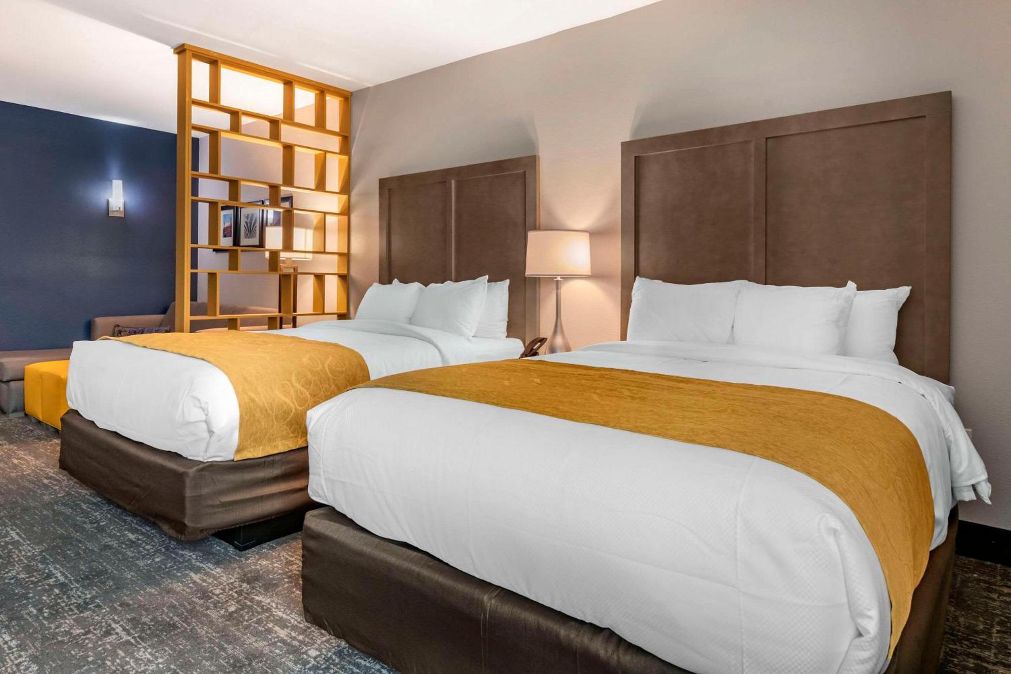Comfort Inn & Suites Jacksonville - Orange Park Near Naval Air Station エクステリア 写真