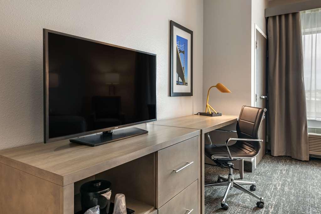 Comfort Inn & Suites Jacksonville - Orange Park Near Naval Air Station 部屋 写真
